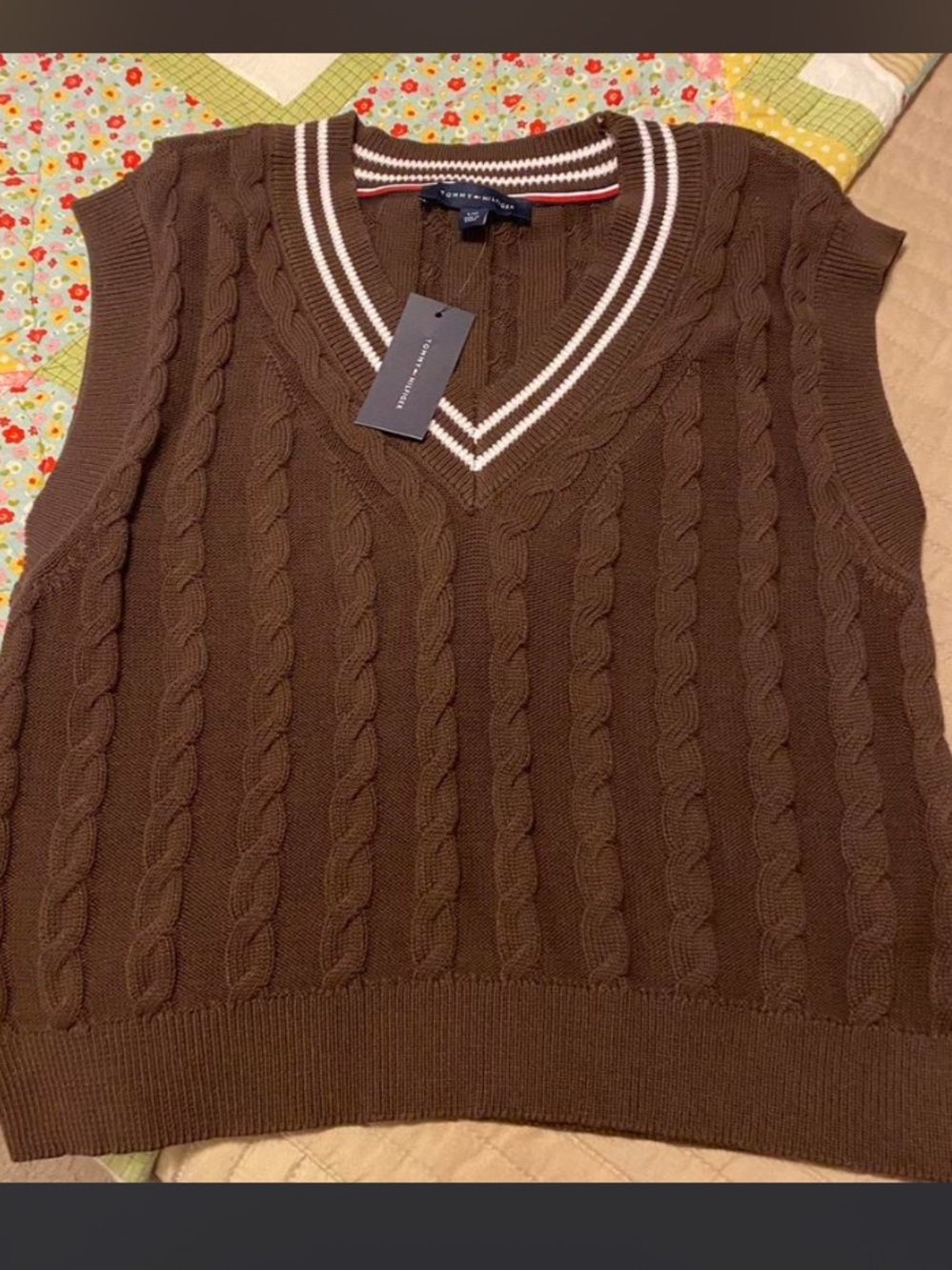 Tommy Hilfiger Brown Cable-Knit V-Neck Sweater Vest with White Trim